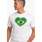 Camiseta Branca Estampa Coração Brasil – Design Patriótico Premium
