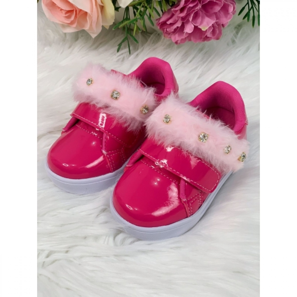 Tênis Pink Verniz Com Pelúcia e Strass Meninas