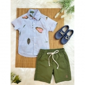 Conjunto Camisa Azul Com Bermuda Verde Musgo de Cordão