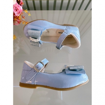 Sapatinho Azul Bebê Verniz Aplique Lacinho e Strass Glitter