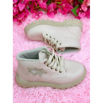 Coturno Infantil Marfim Com Estrela e Brilho de Cadarço