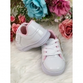 Tênis de Cadarço Branco C/ Aplique Borboletas Meninas